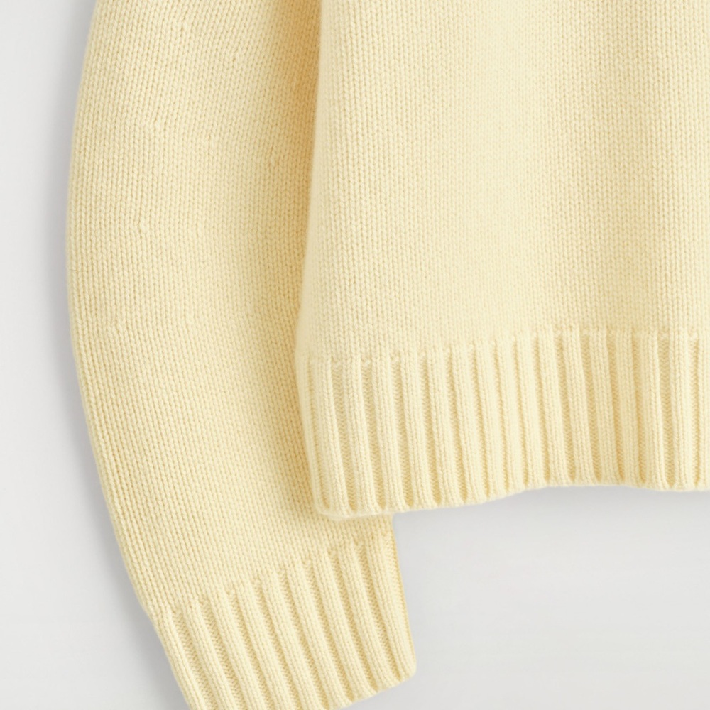 COS CHUNKY PURE CASHMERE CREW-NECK SWEATER medium butter yellow 2025 - Picture 8 of 8
